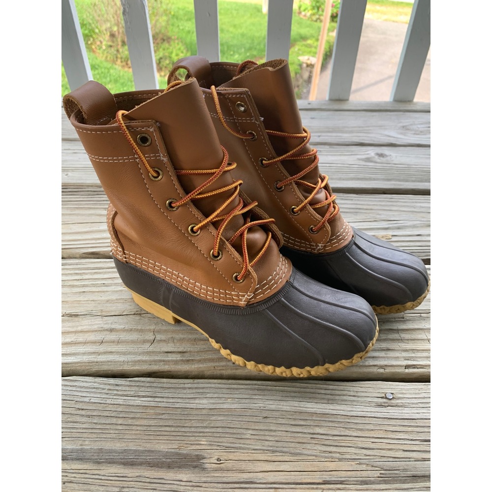 LL Bean Bean Boots Womens 6M Leather Duck Boots Maine USA Rain Outdoor 8" Shaft
